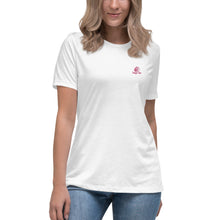 Cargar imagen en el visor de la galería, Indigo Ape &#39;pink&#39; Women&#39;s Relaxed T-Shirt
